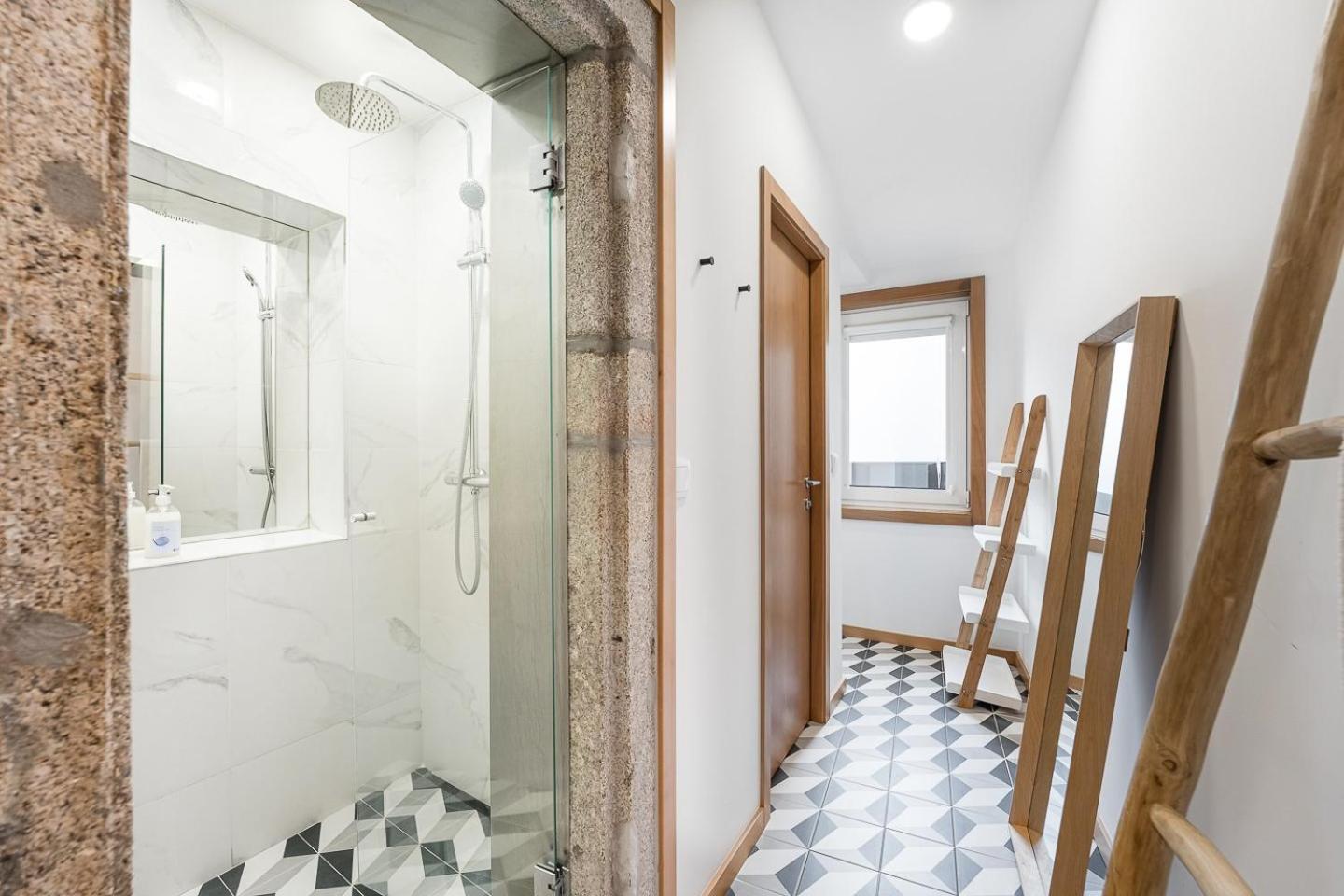 Guestready - Bright Duplex In Downtown Hotel Порто Екстериор снимка