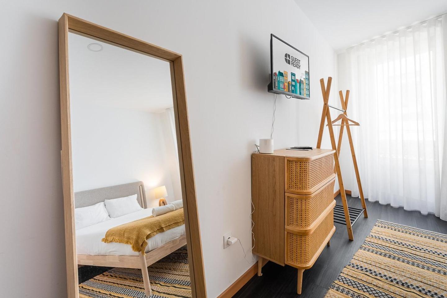Guestready - Bright Duplex In Downtown Hotel Порто Екстериор снимка