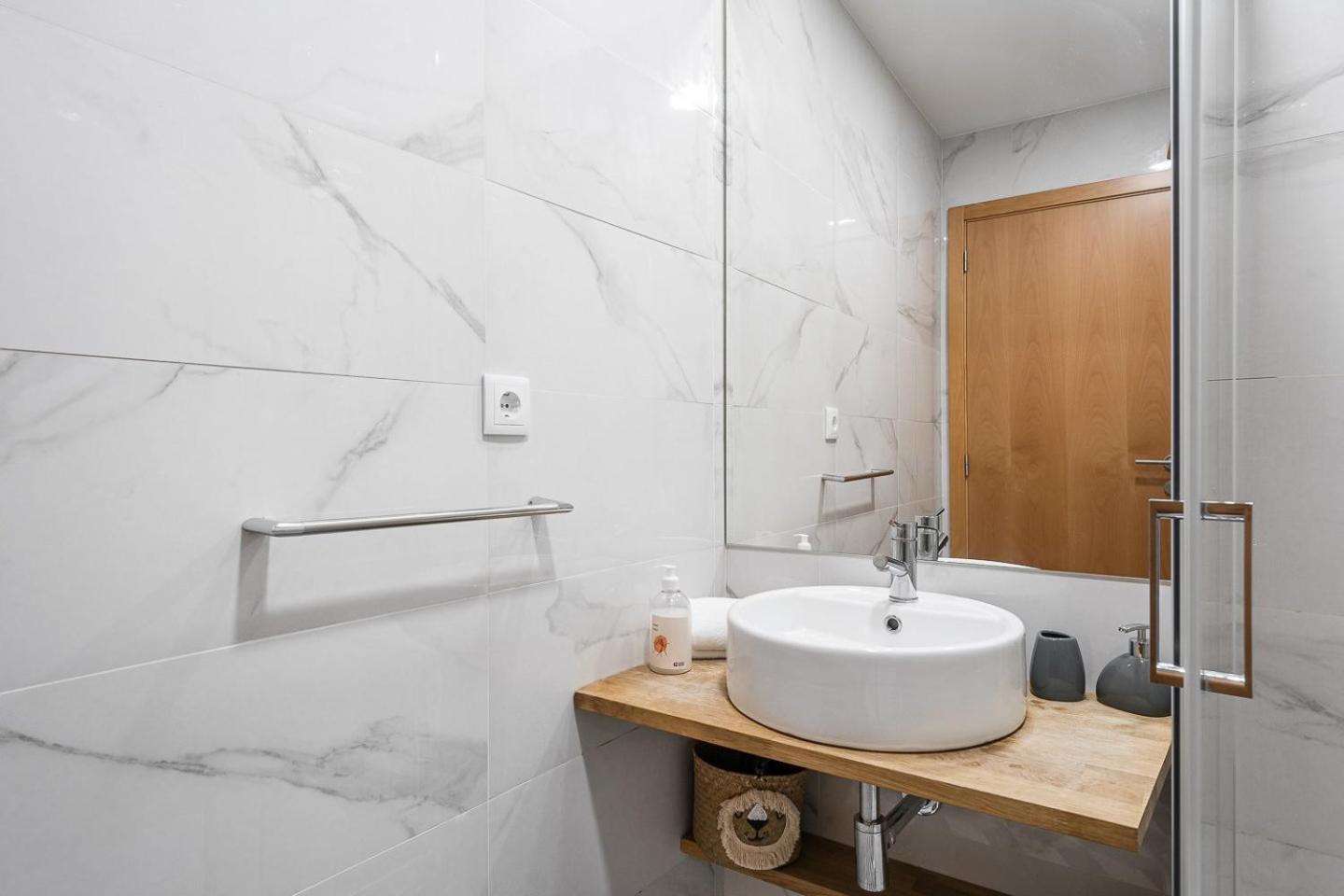 Guestready - Bright Duplex In Downtown Hotel Порто Екстериор снимка